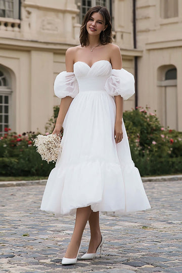 Robe de fiançailles trapèze ivoire à col en cœur avec volants